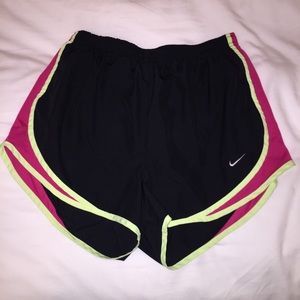 black nike running shorts